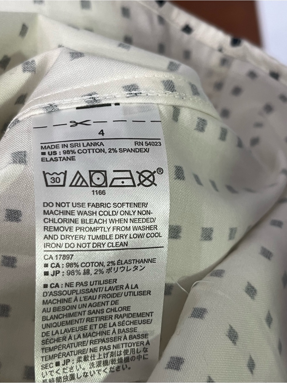 NWOT Banana Republic Tailored Fit White Black Square Print Button Down Shirt 4 - Picture 4 of 4